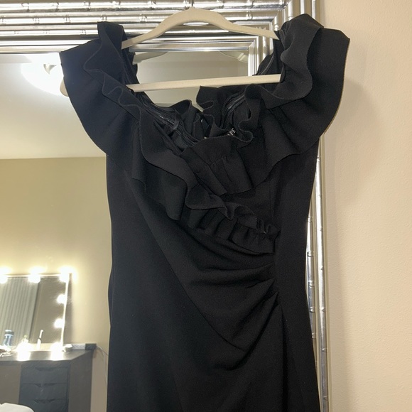 Xscape Black Off the Shoulder Ruffle Gown Worn Once Size 14 - Picture 3 of 5